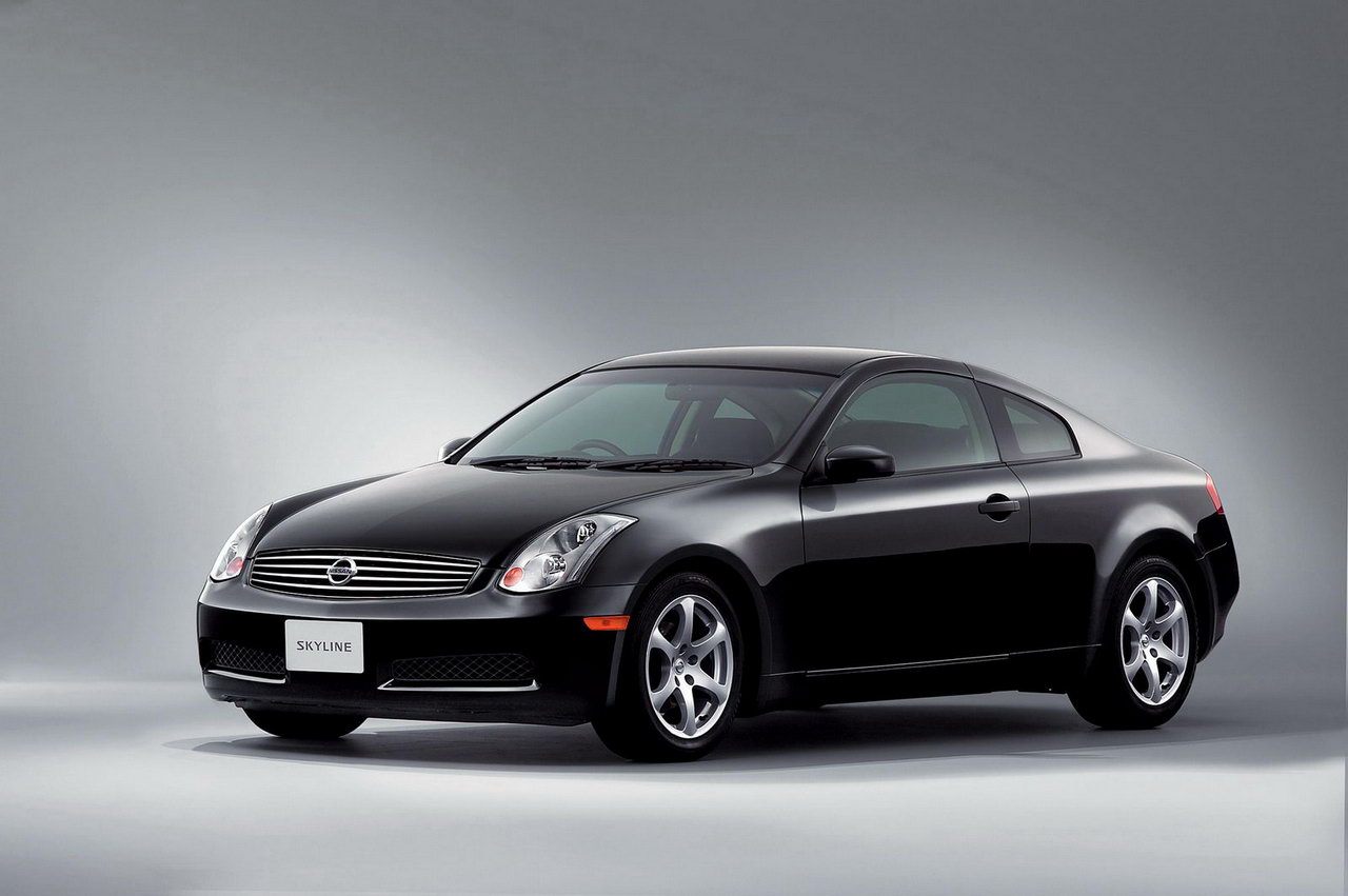 Nissan Skyline Coupe 001.jpg